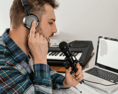 An audio specialist use corsican transcription services for podcasts and interviews, enhancing clarity in noisy environments.