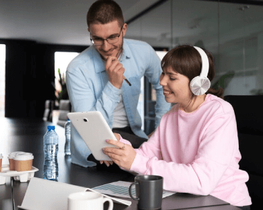 Professional transcribers at work on Danish media transcriptions, ensuring enhanced efficiency.