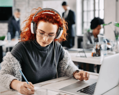 Professional transcriptionist enhancing accuracy through meticulous editing, providing flawless French transcription services.