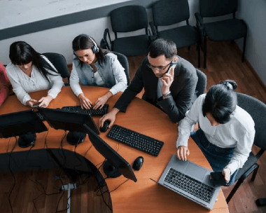 Transcribers providing Portuguese transcription for all content types.