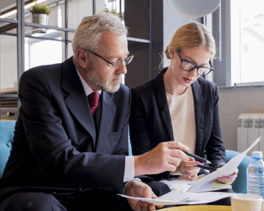 Attorney benefiting from precise, timestamped French transcription services documenting court hearings accurately.