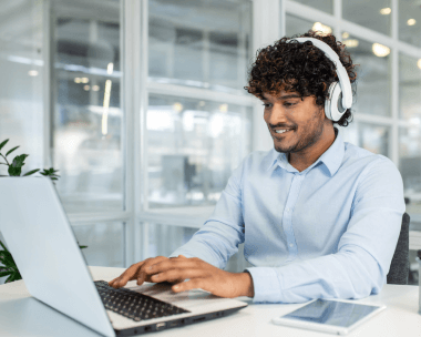 Client receives Shanghainese audio transcription services, benefiting from clear transcriptions of spoken content.